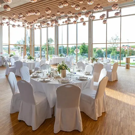 Oekohotel Aus Holz Alea Eco Hotel 4*