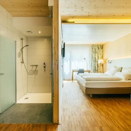 Oekohotel Aus Holz Alea Eco