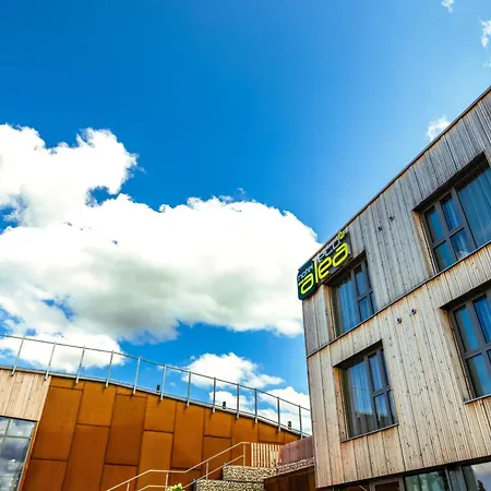 Oekohotel Aus Holz Alea Eco 4*