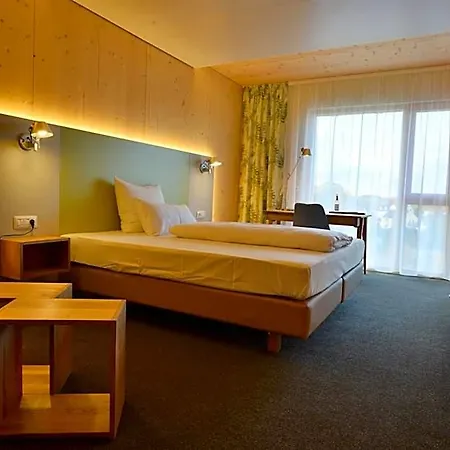 Oekohotel Aus Holz Alea Eco Hotel 4*