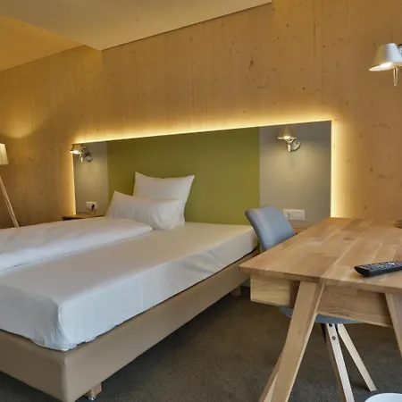 Oekohotel Aus Holz Alea Eco 4*