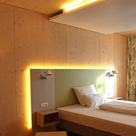 Hotel Oekohotel Aus Holz Alea Eco 4*