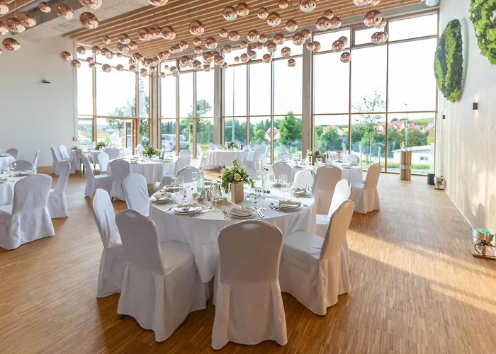 Oekohotel Aus Holz Alea Eco Hotel 4*